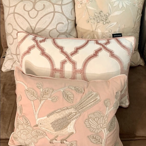 Atira Designs Beige/Gold/Silver/Pink Pillow - Picture 10 of 11